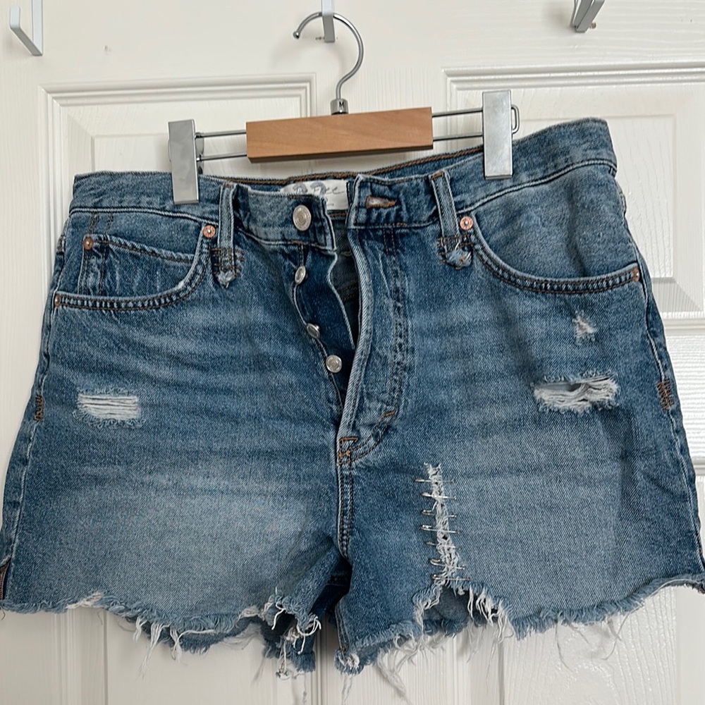 We the Free Distressed Denim Women's Shorts